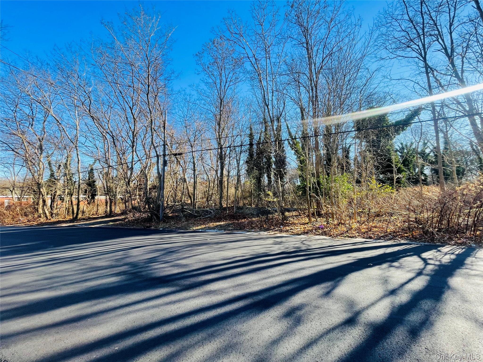 VL Meadowmere Avenue