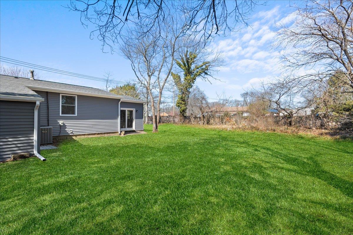 1 Cougar Court, Holtsville, New York image 17