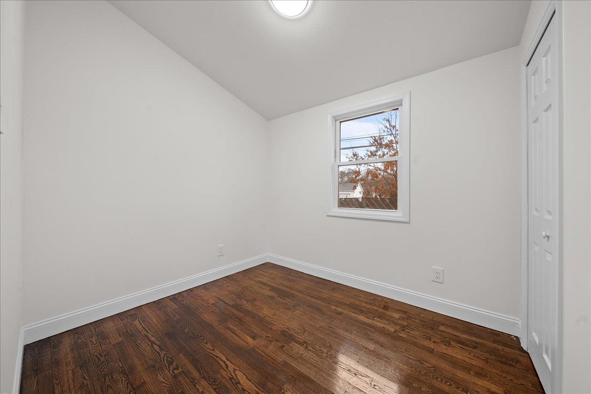 1 Cougar Court, Holtsville, New York image 28