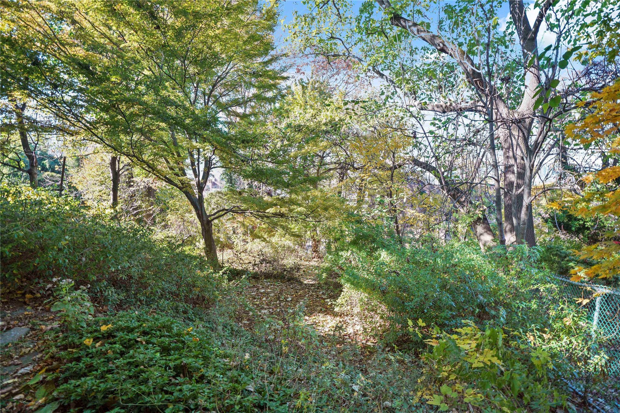87 (aka 89) Arthur Place, Yonkers, New York image 24