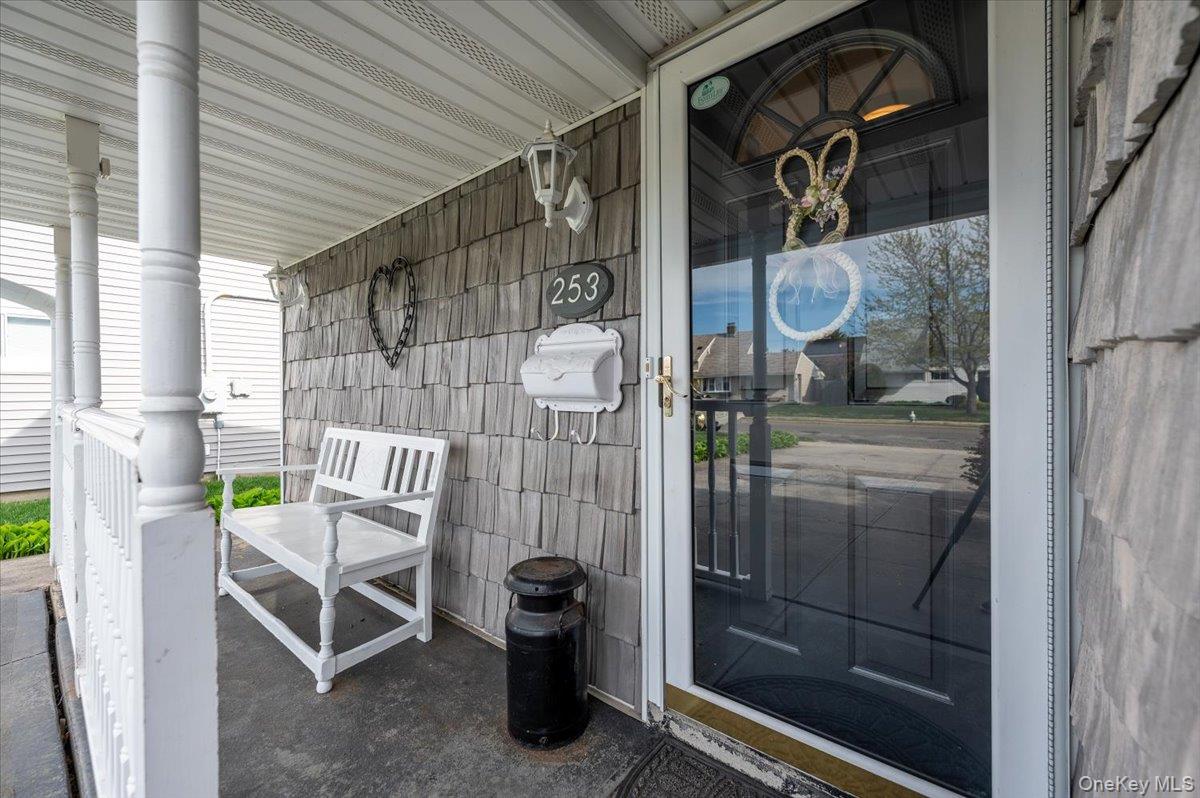 253 Blacksmith Rd. S