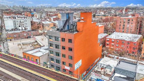 65-27 Roosevelt Ave Woodside NY 11377