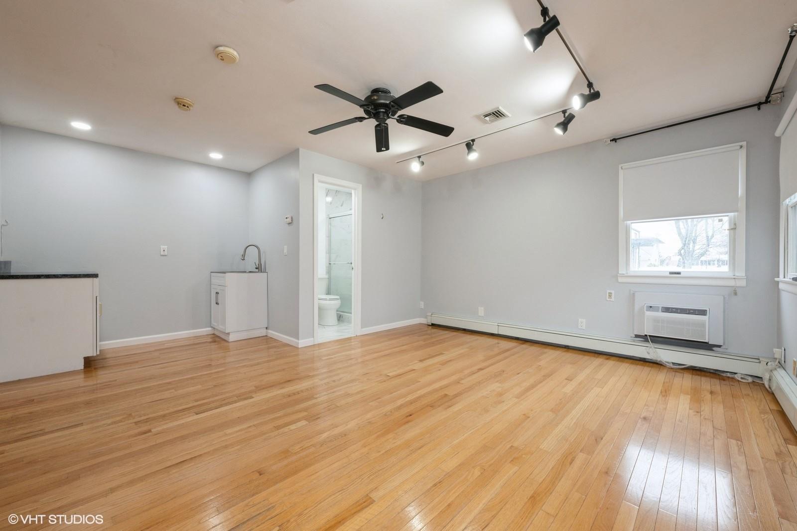 410 17th Street, West Babylon, New York image 11