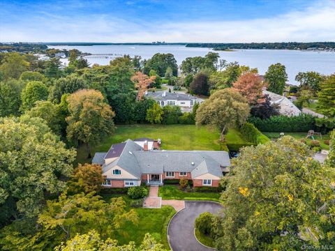 532 E Shore Road Great Neck NY 11024