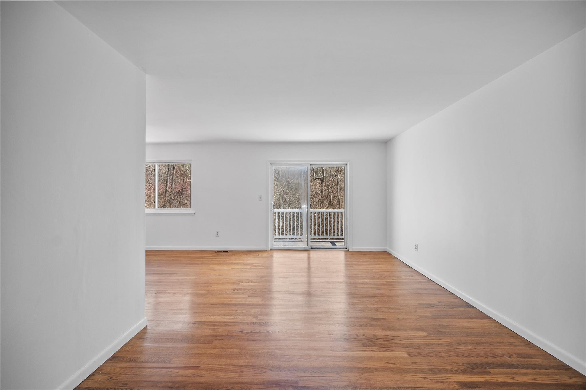80 Park Drive, Mount Kisco, New York image 3
