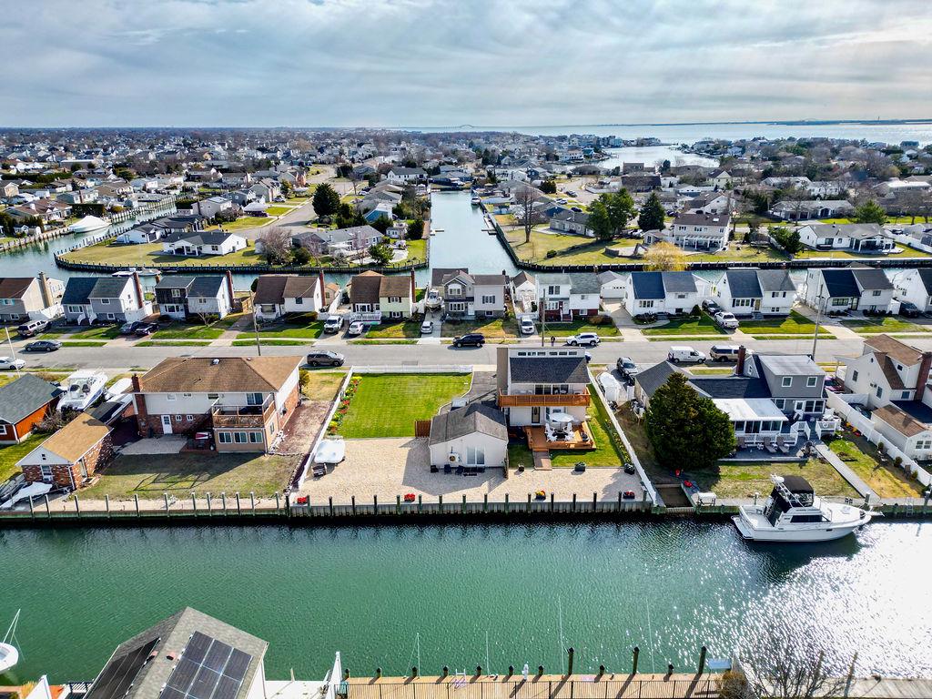 300 East Drive, Copiague, New York image 5