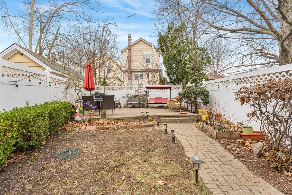 4425 W Edson Avenue, Bronx, Florida image 16