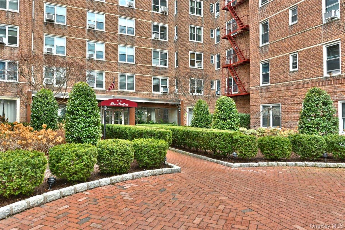 64-11 99th Street 116 - Photo 2