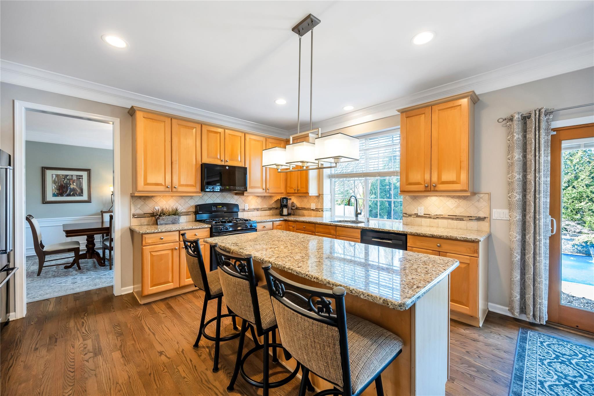30 Woodstork Drive, Mount Sinai, New York image 8