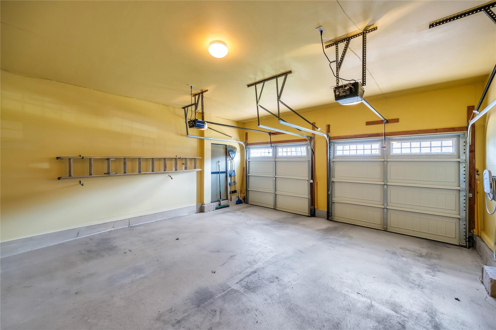 30 Woodstork Drive, Mount Sinai, New York image 31