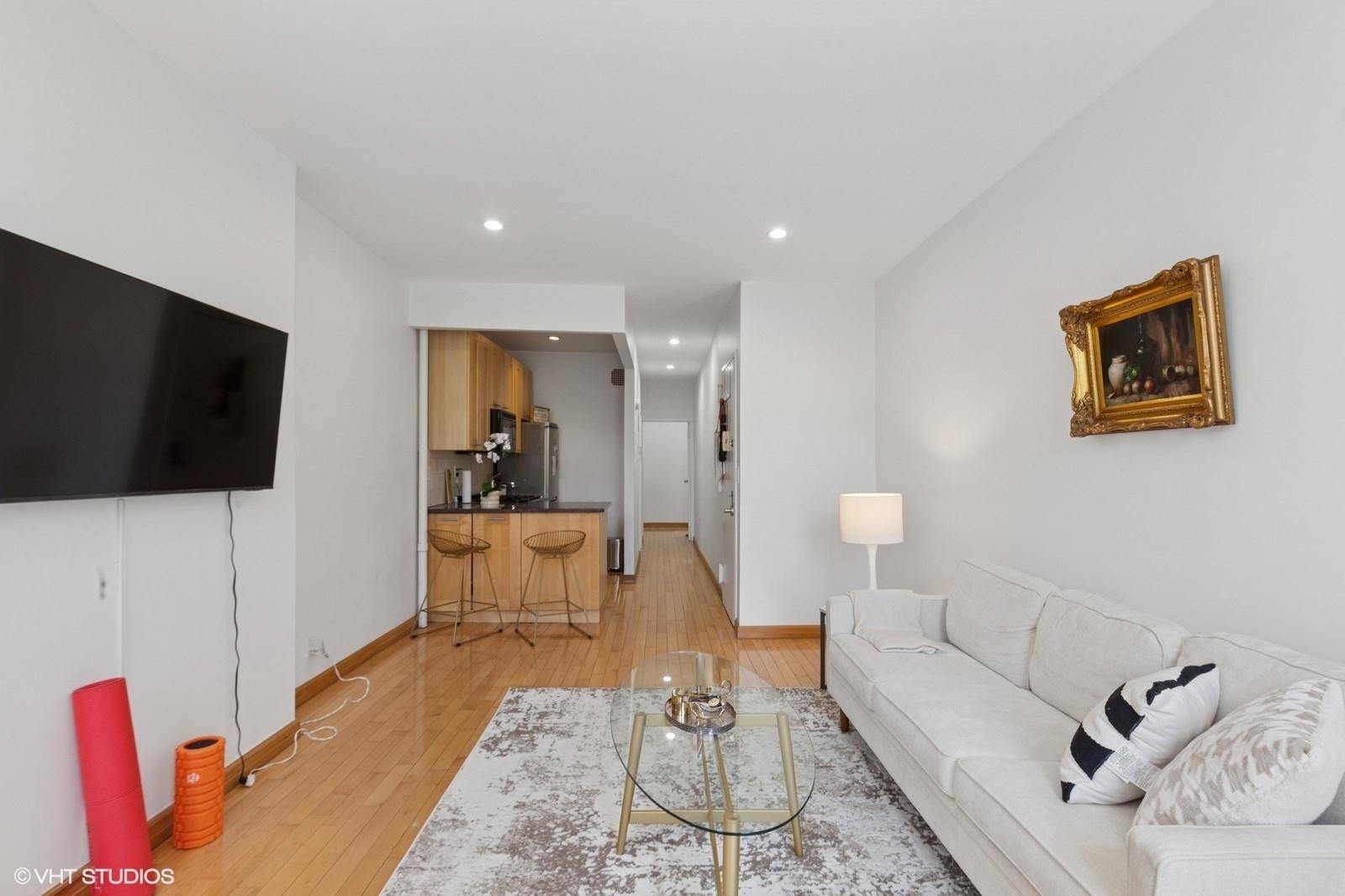 621 E 6th Street #7