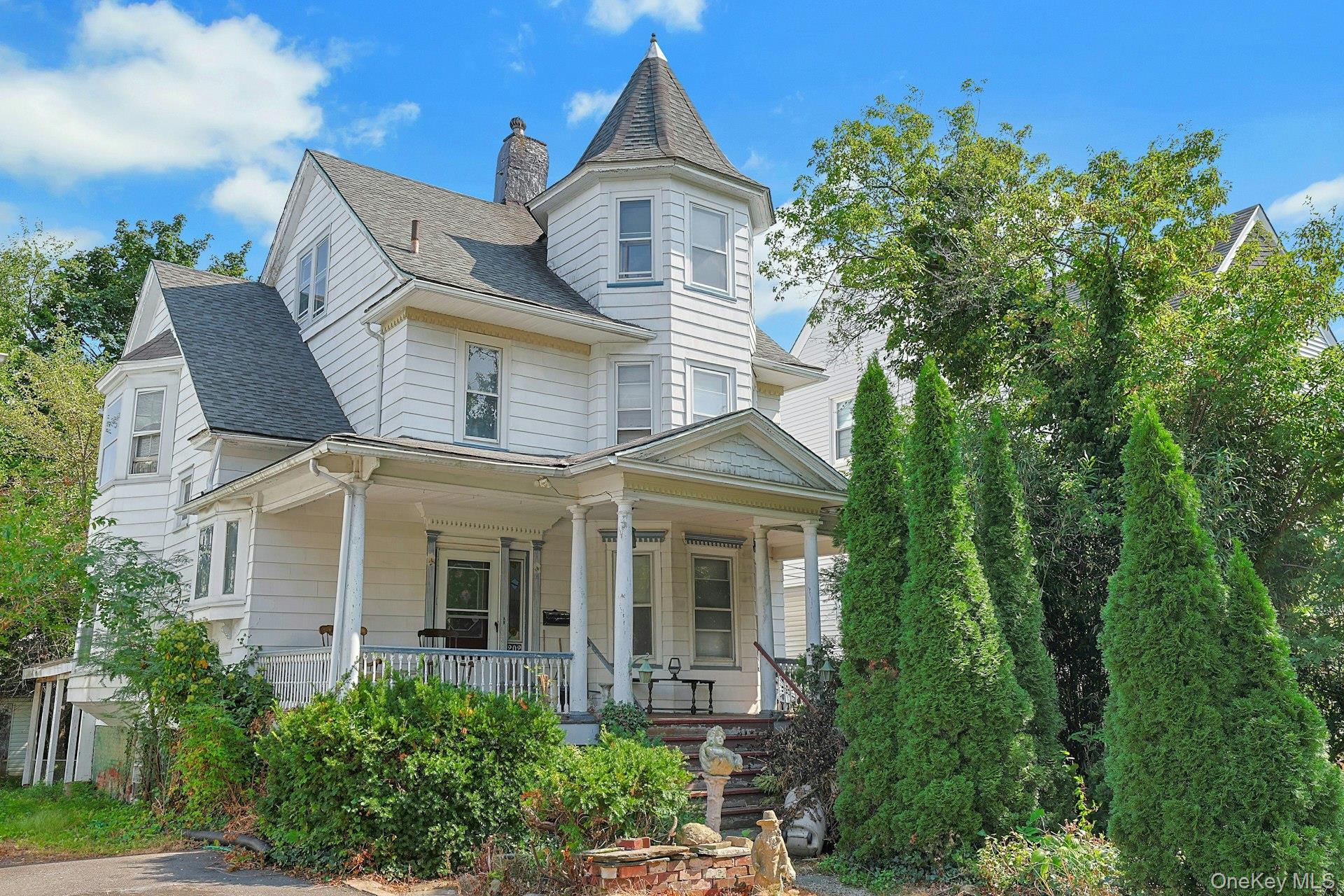 202 Woodland Avenue