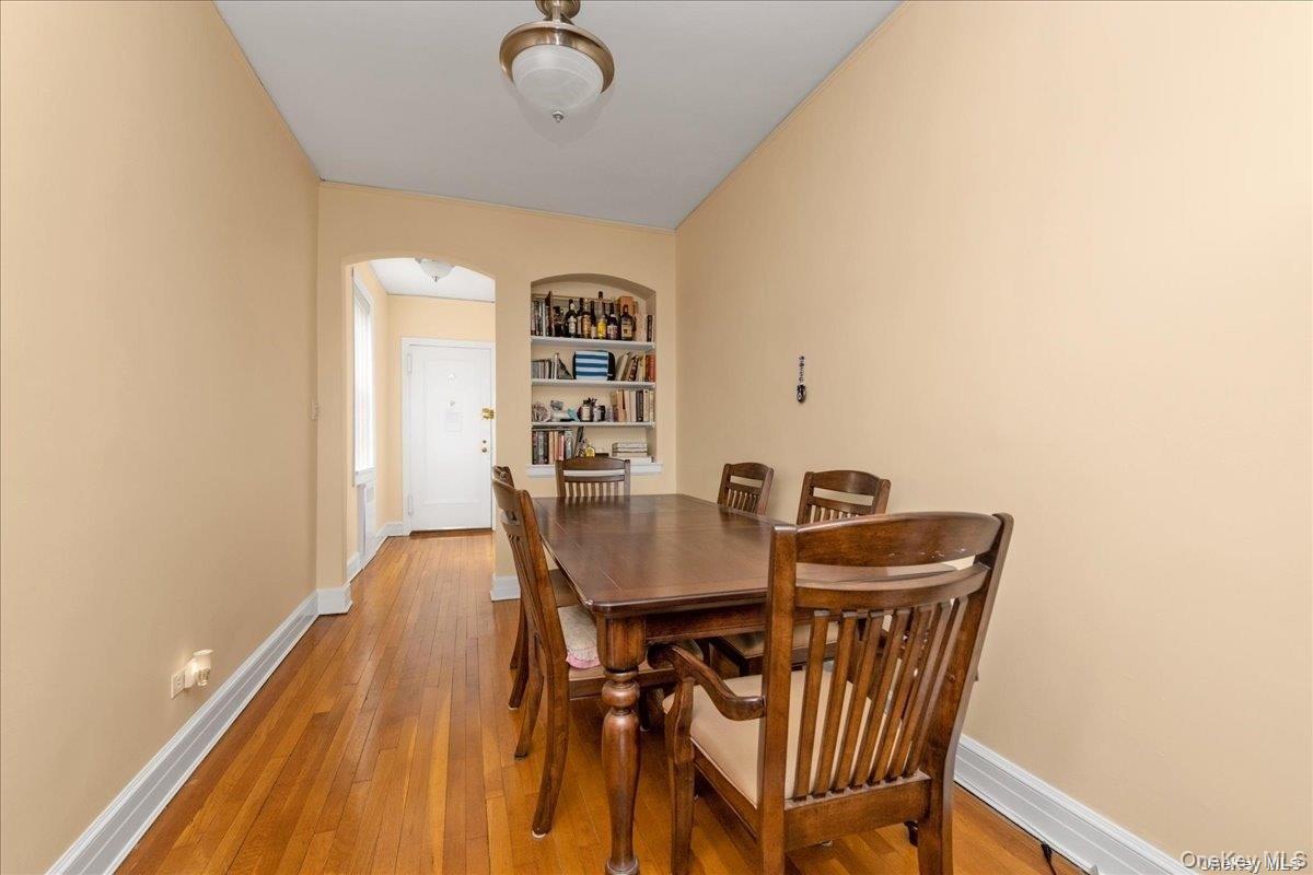 175-06 Devonshire Road 6O