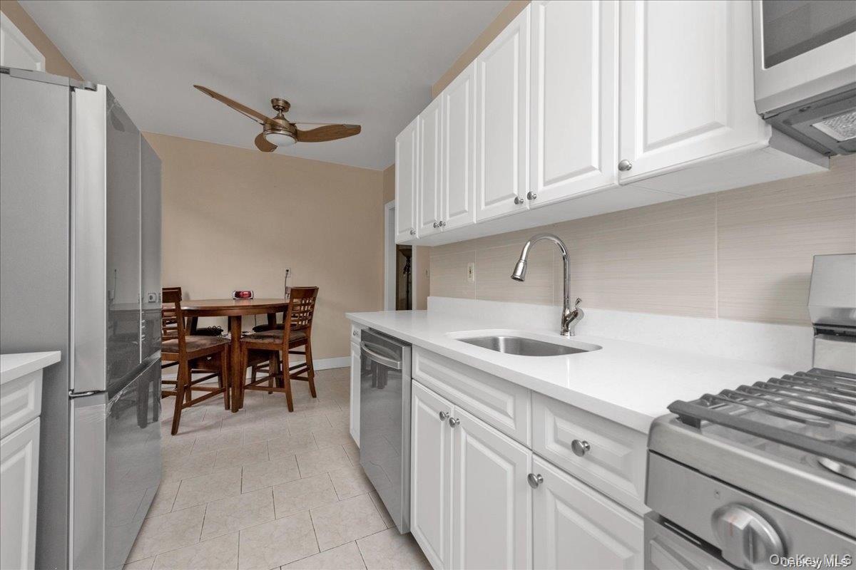 175-06 Devonshire Road 6O