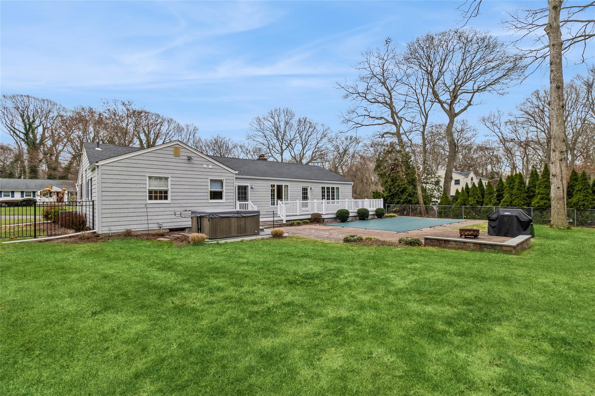 26 Yorktown Road, East Setauket, New York image 21