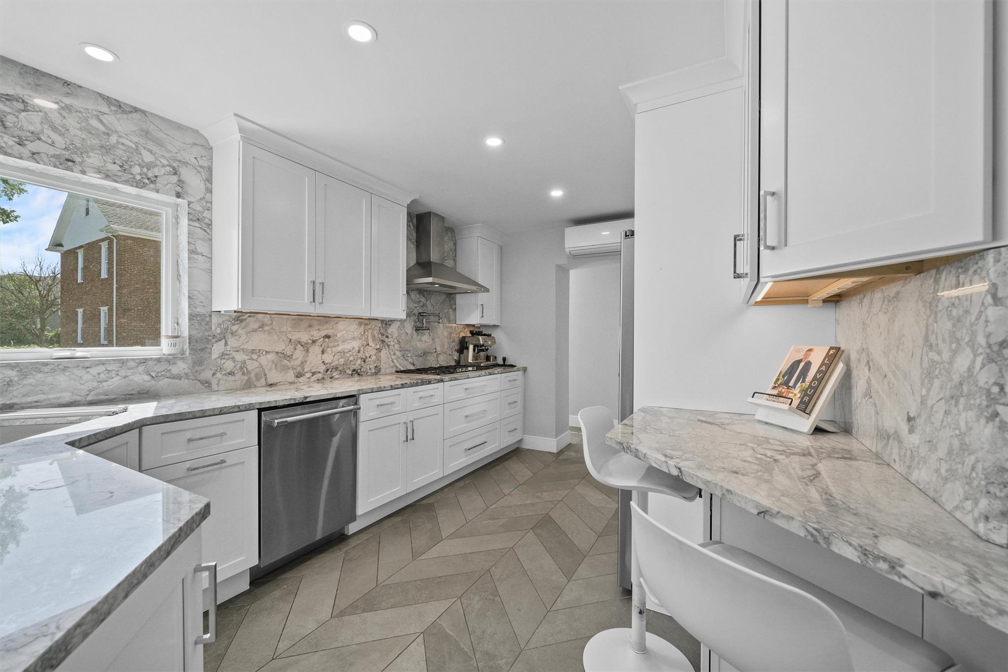 269 Hayward Street, Yonkers, New York image 10