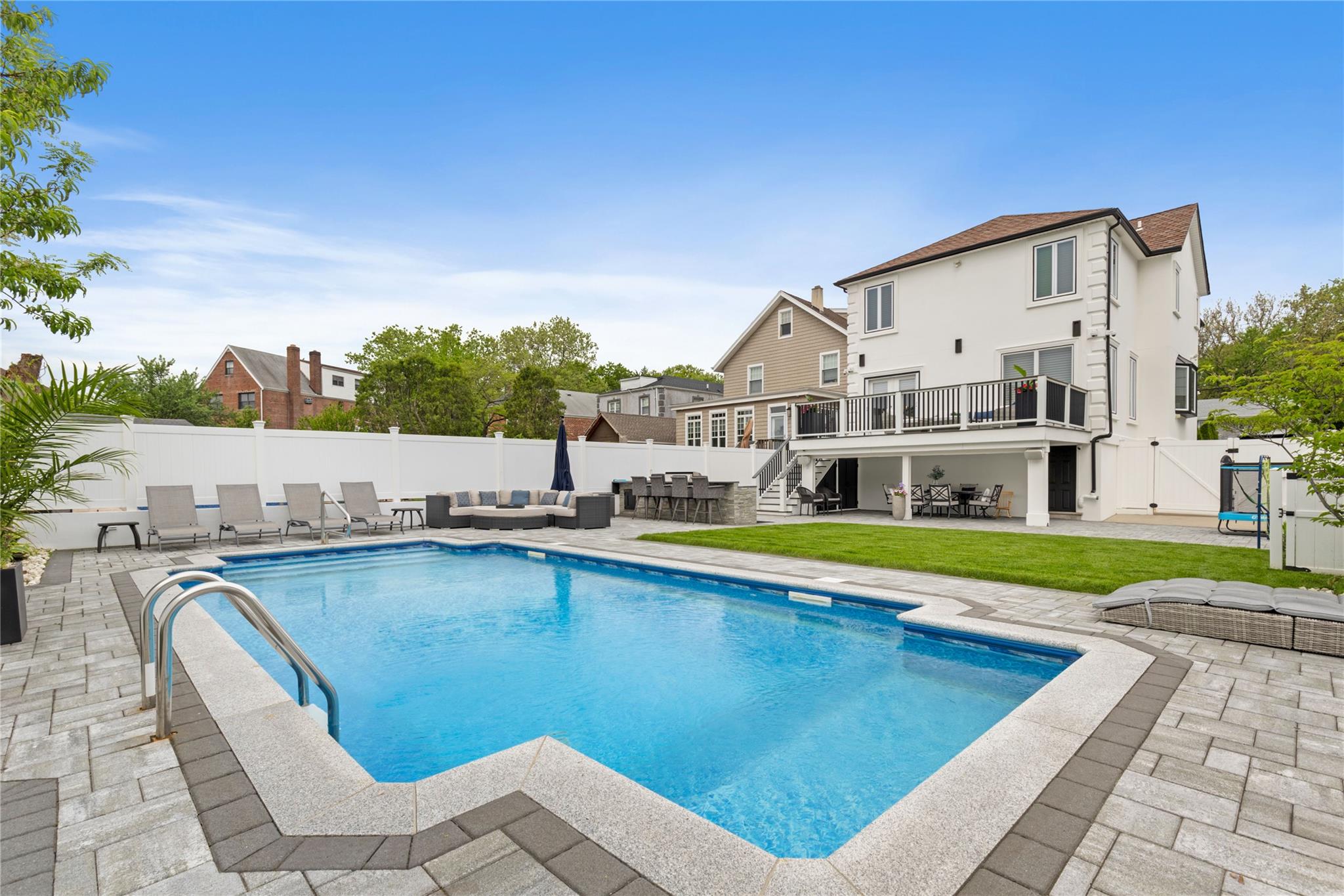 1466 Dwight Place, Bronx, New York image 37