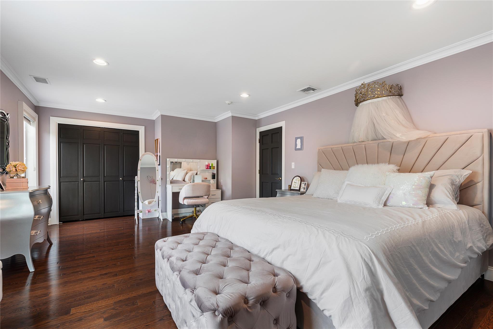 1466 Dwight Place, Bronx, New York image 28