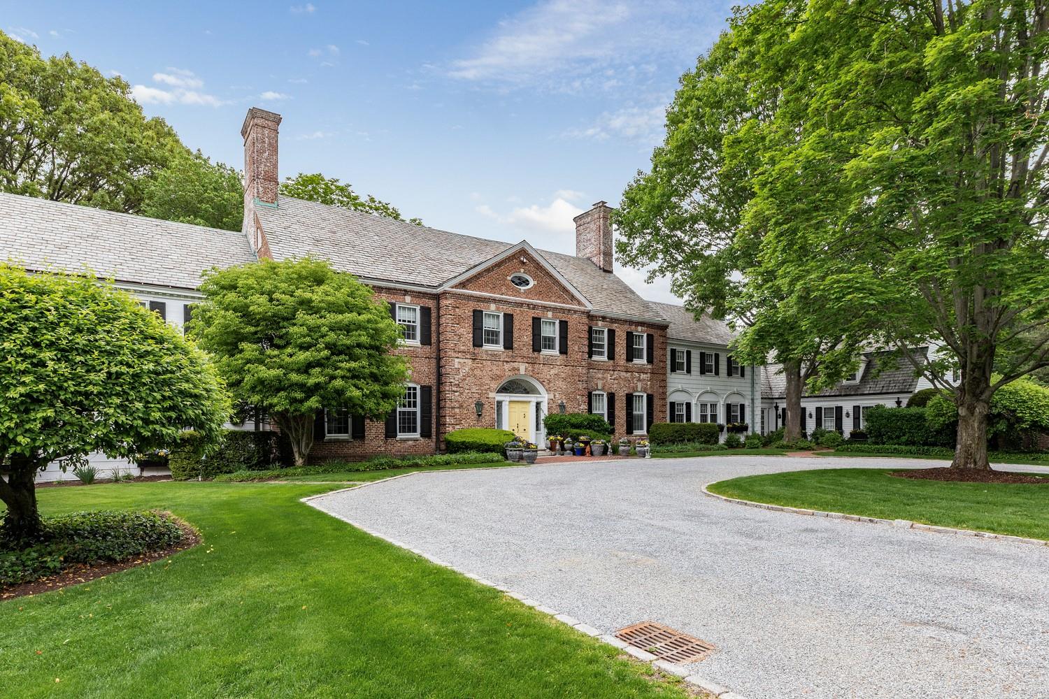 52 Piping Rock Road
