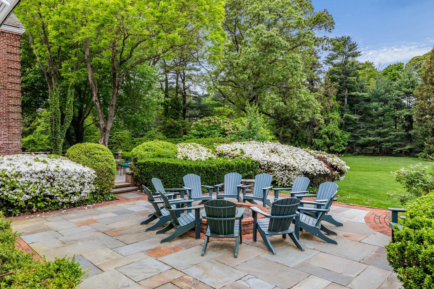 52 Piping Rock Road, Locust Valley, New York image 28