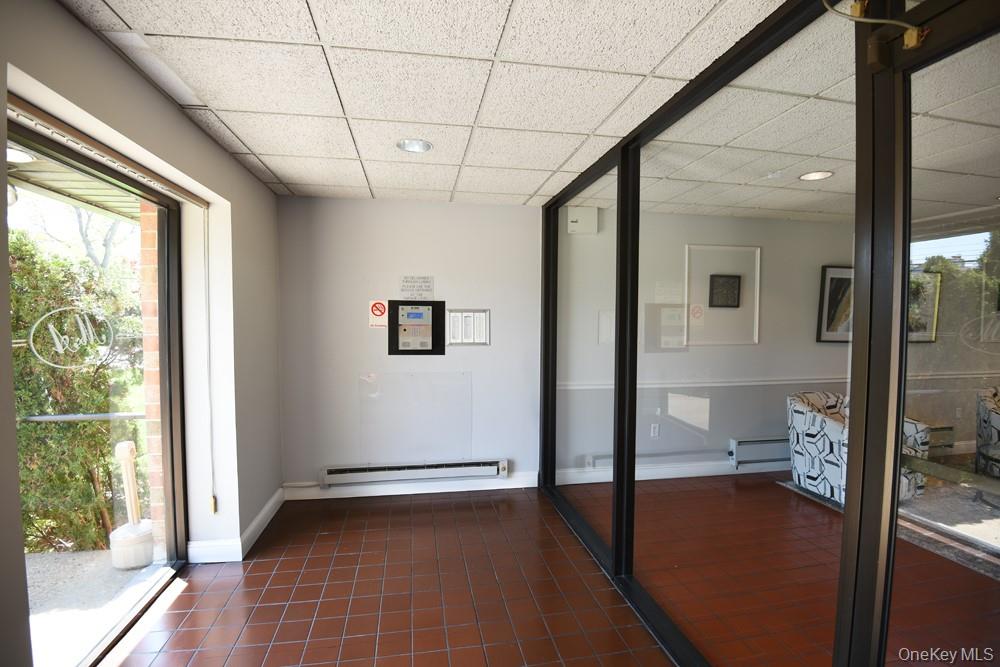 175 Maple Avenue 4I