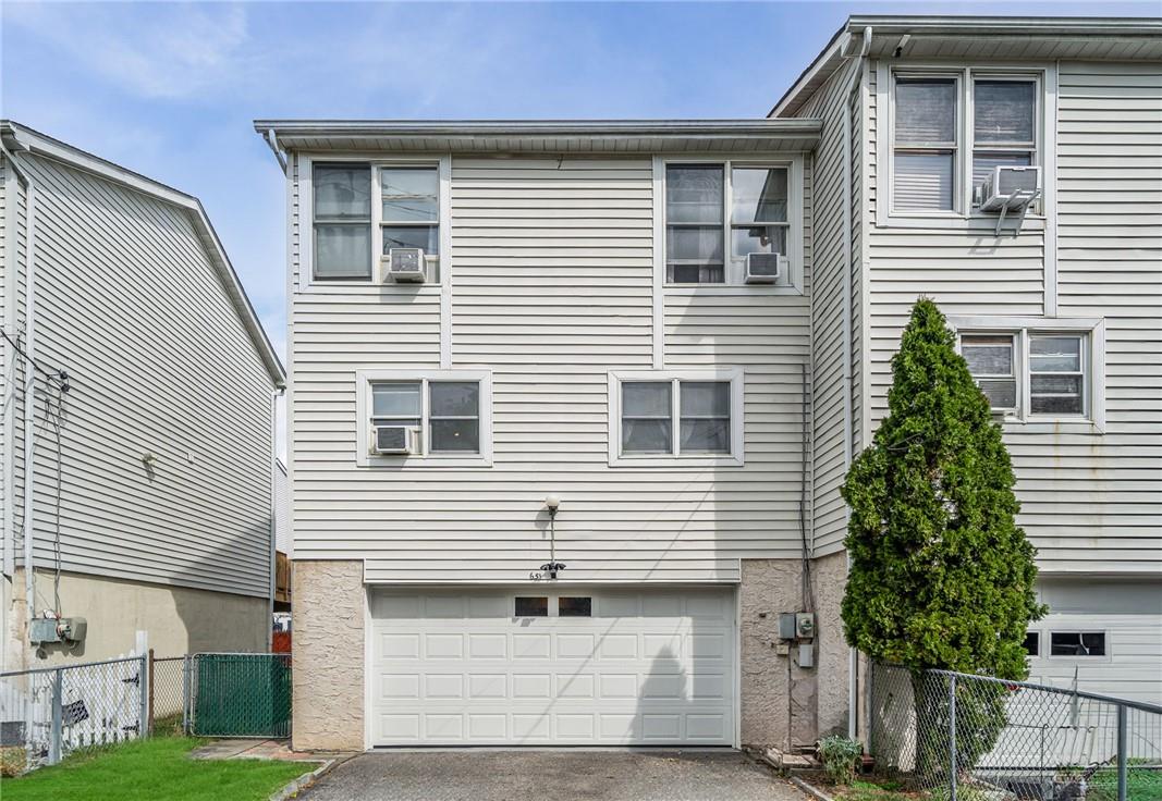 Property for Sale at Plaza Avenue, Mamaroneck, New York - Bedrooms: 3 
Bathrooms: 1 
Rooms: 5  - $559,000