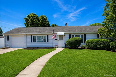Homes For Sale - 43 Plainedge Drive<br/> Bethpage, NY 11714