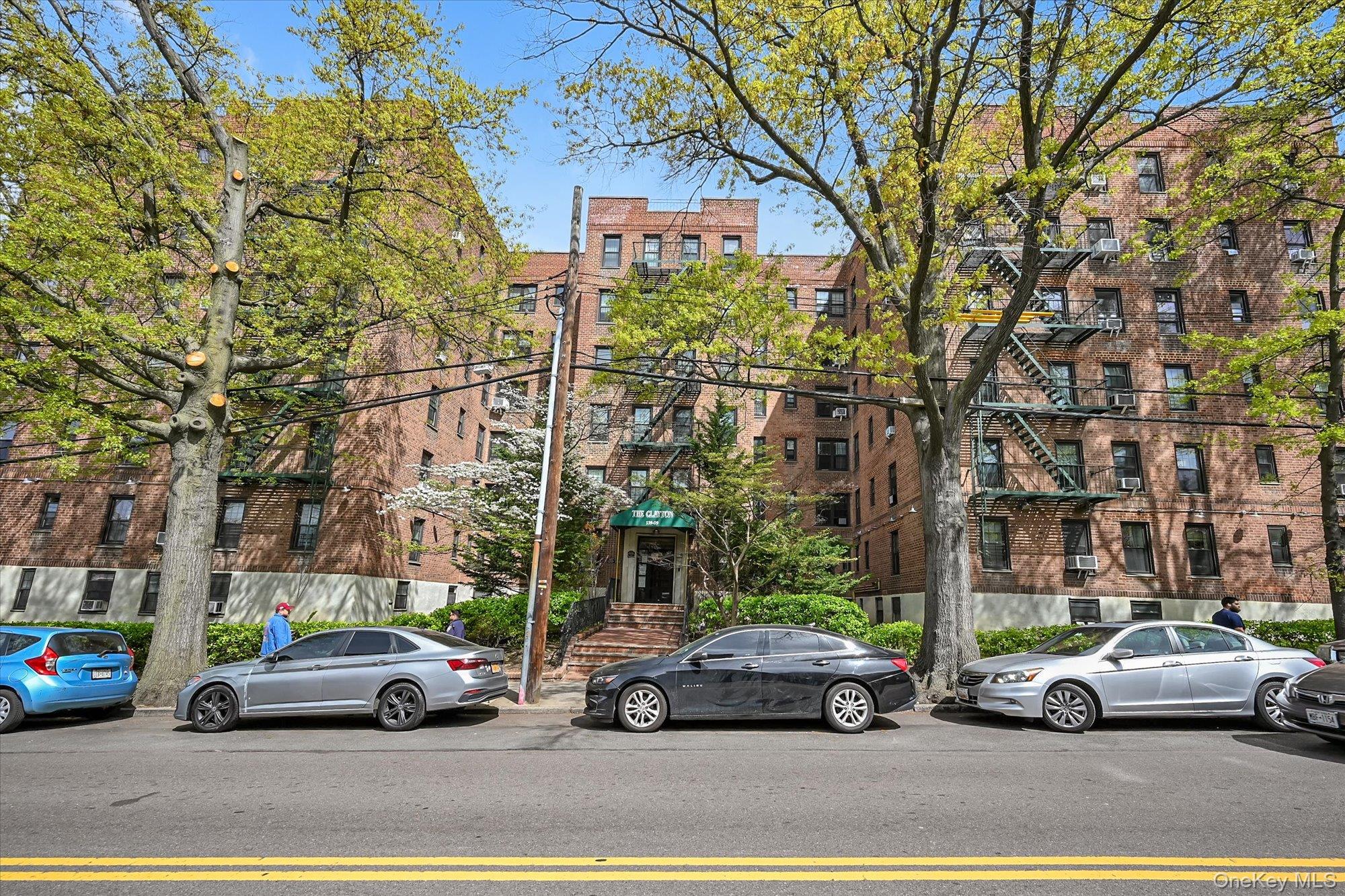 139-09 84 Drive 608