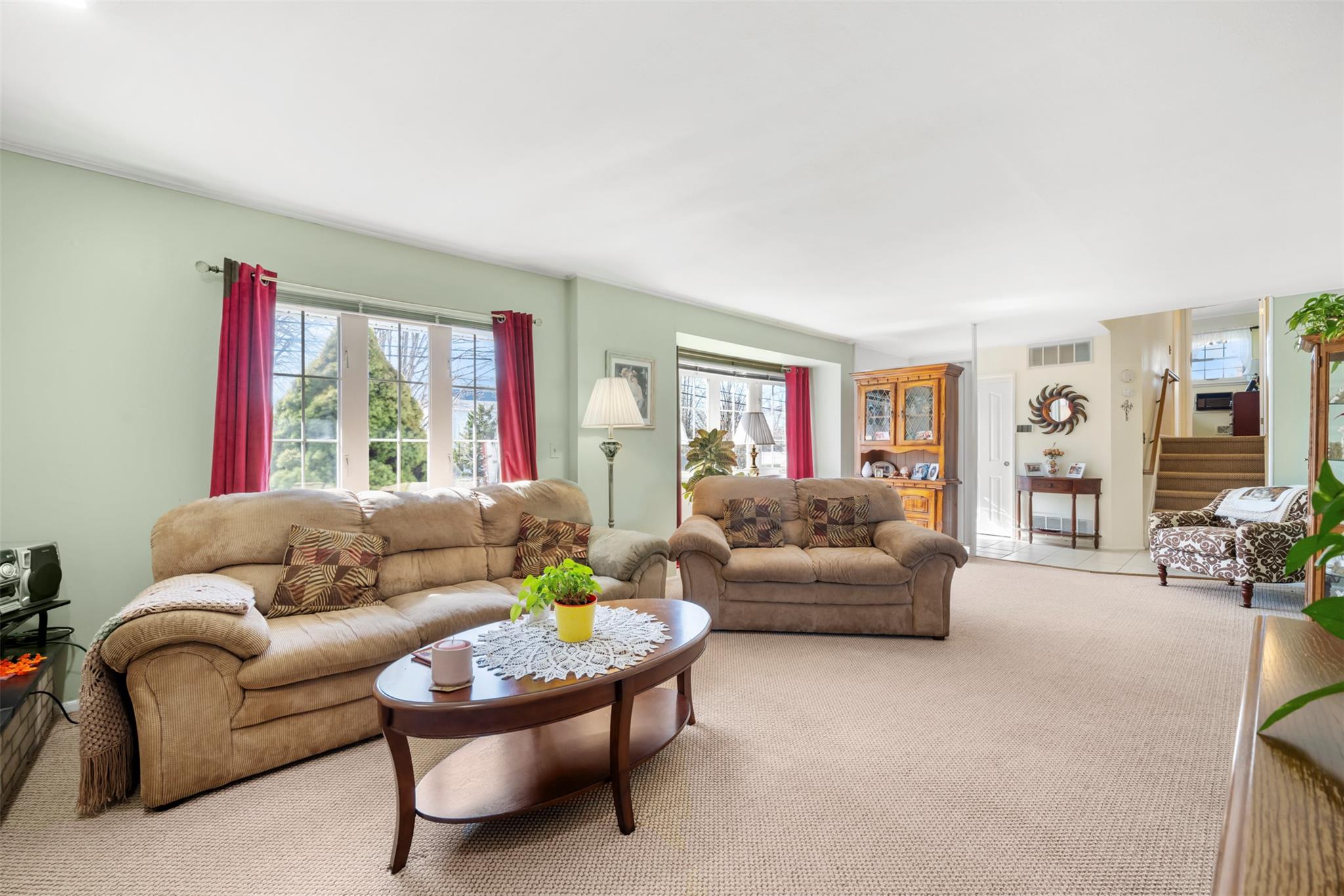 9 W Tennyson Place, Greenlawn, New York image 10