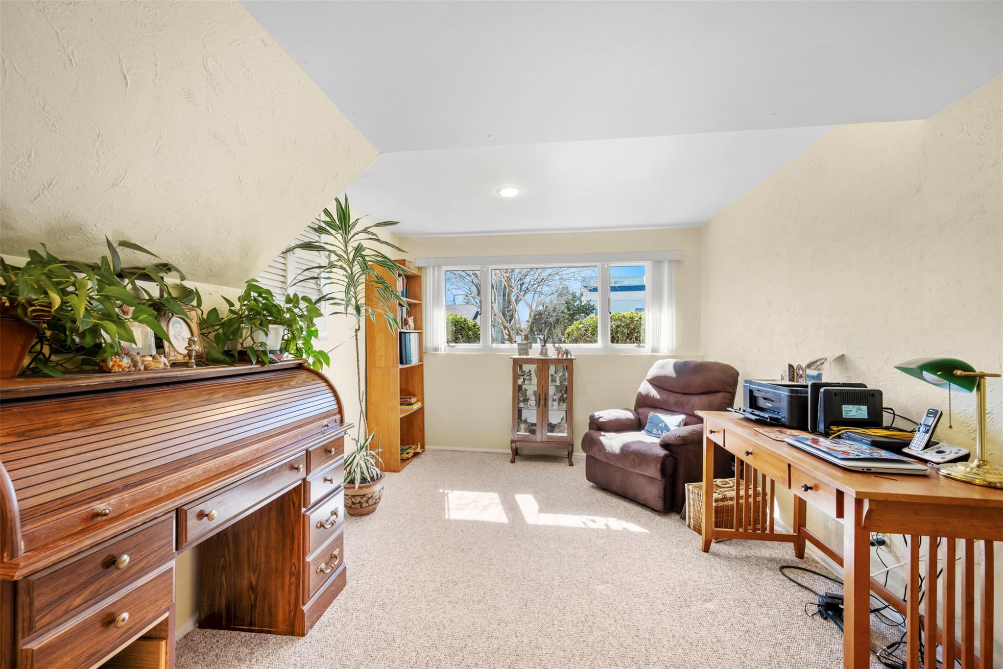 9 W Tennyson Place, Greenlawn, New York image 36
