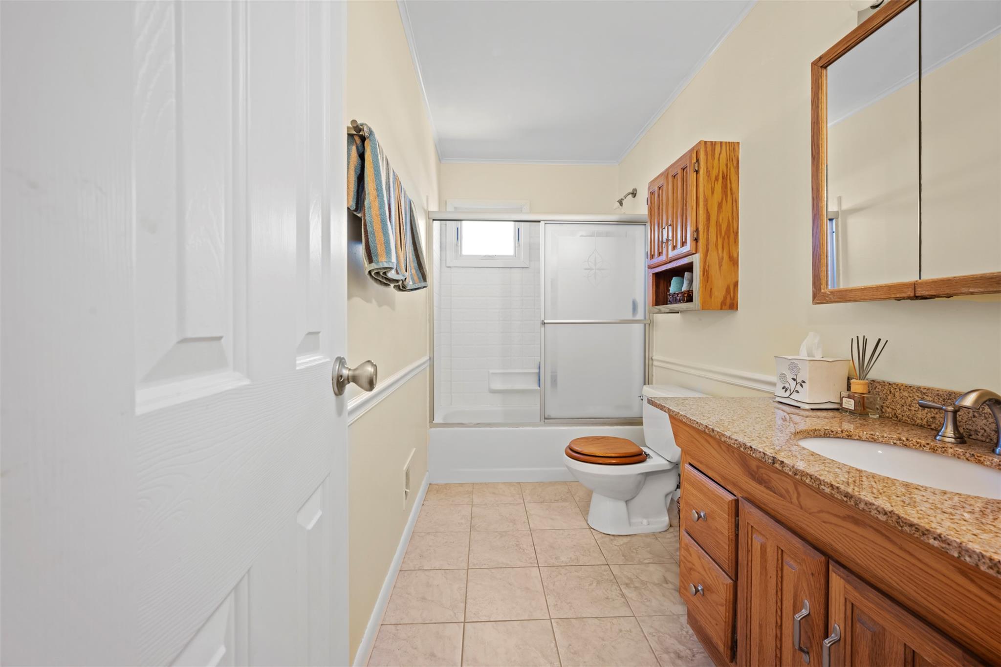 9 W Tennyson Place, Greenlawn, New York image 23