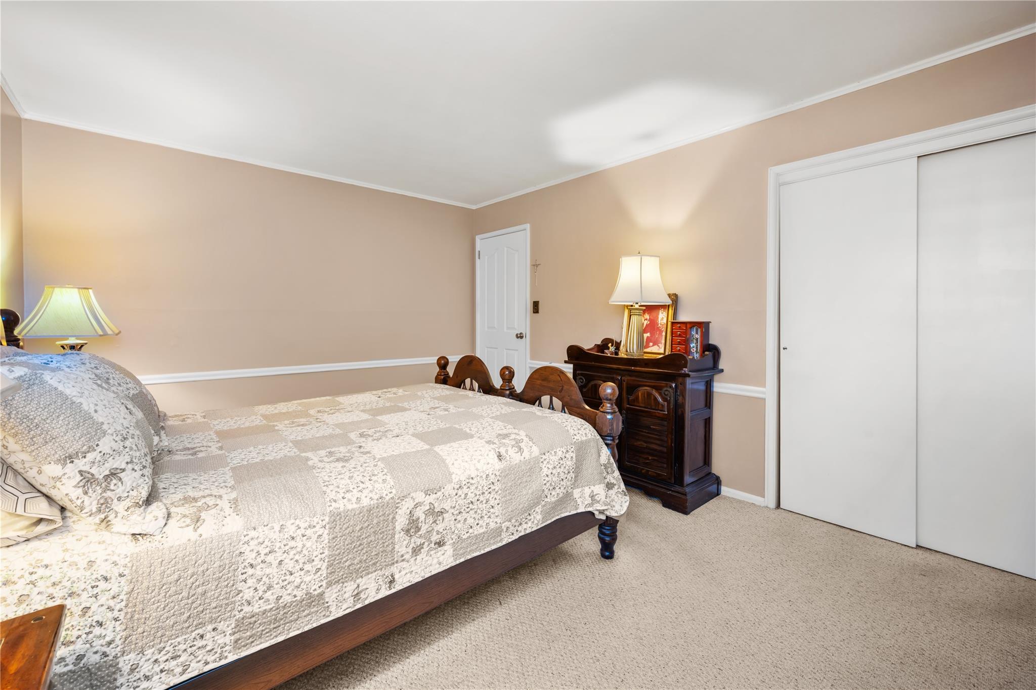 9 W Tennyson Place, Greenlawn, New York image 27