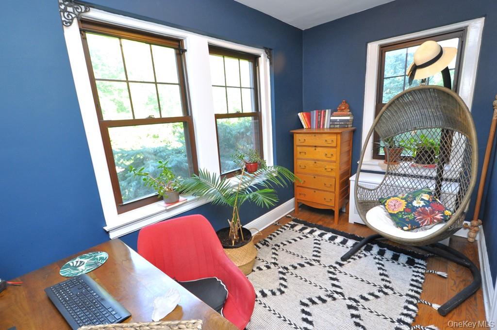 Scarsdale, New York 10583, United States, 1 Bedroom Bedrooms, ,1 BathroomBathrooms,Residential,Active,202848