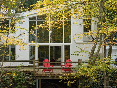 Tiny photo for 636 Zena Road, Woodstock, NY 12498 (MLS # 920440)