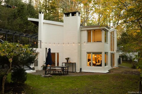 Tiny photo for 636 Zena Road, Woodstock, NY 12498 (MLS # 920440)