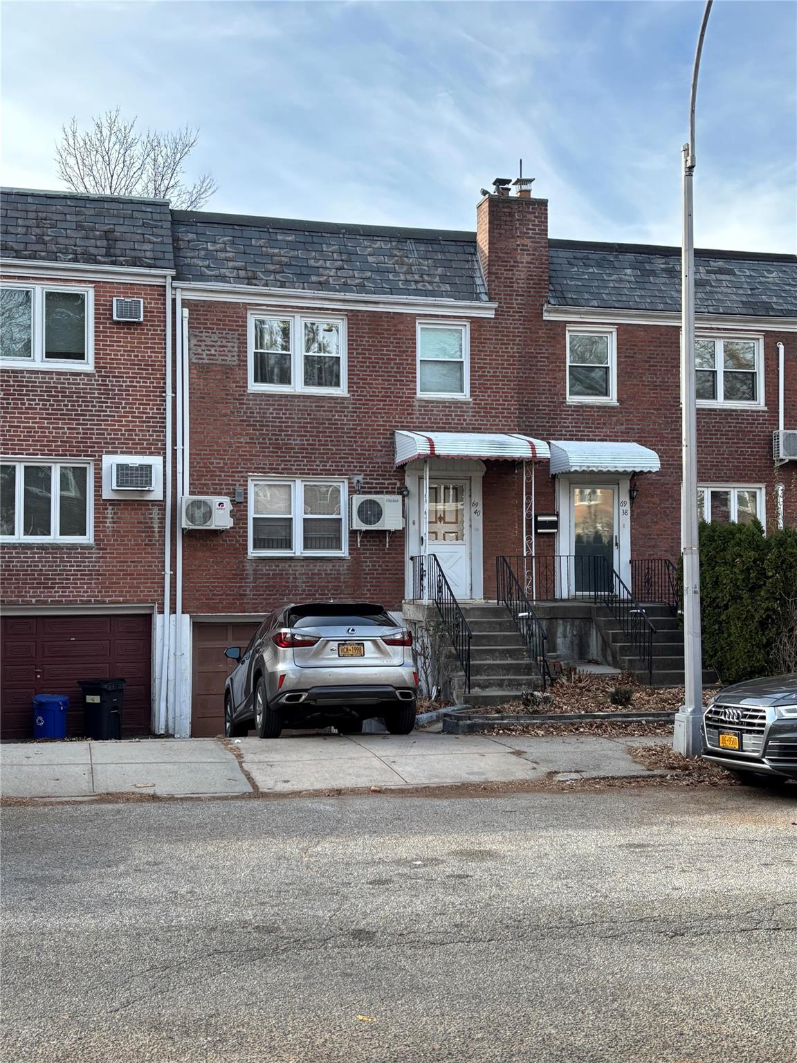 69-40 198 Street, Fresh Meadows, New York image 1