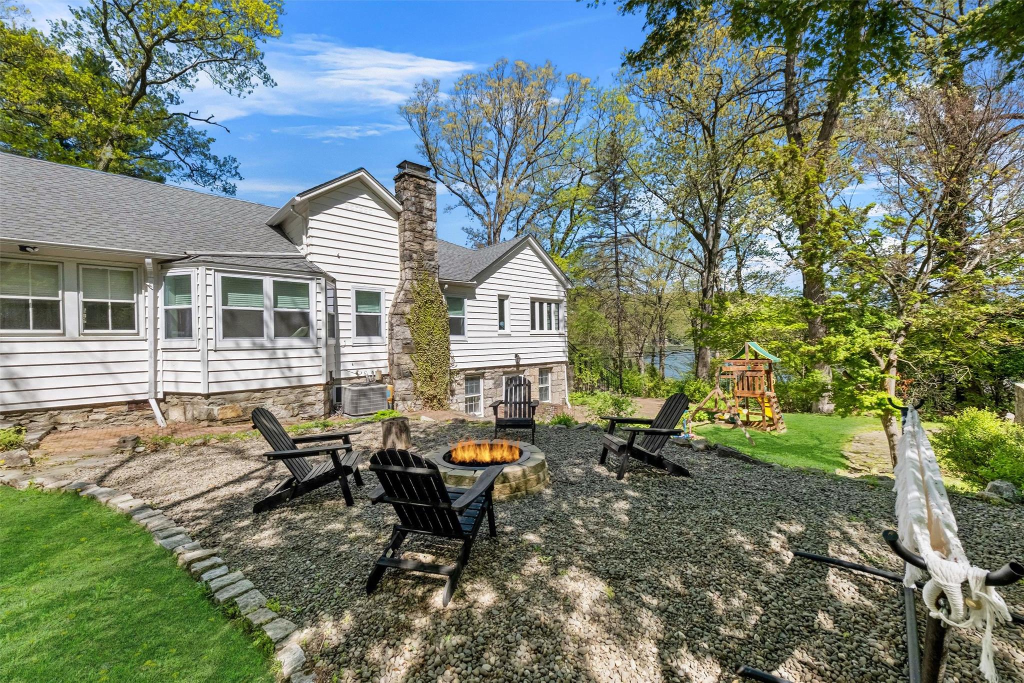 162 Lake Drive, Lake Peekskill, New York image 9