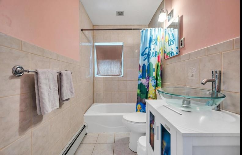 91 Valley Road, Levittown, New York image 10