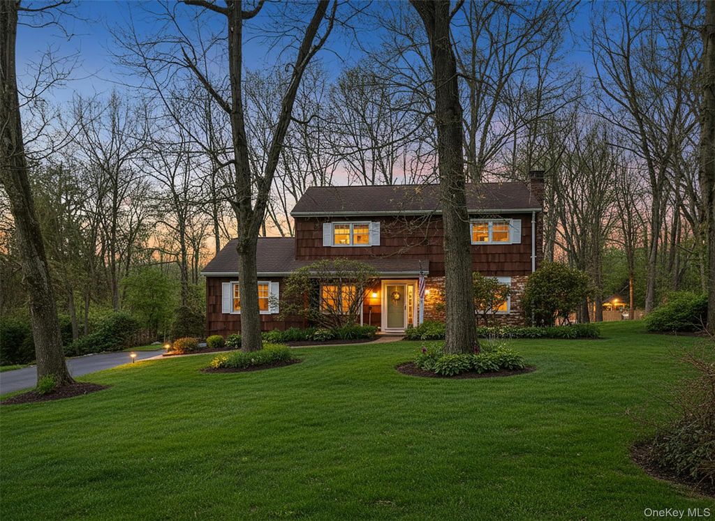 Photo of 16 Relyea Terrace, Wappingers Falls, NY 12590 (MLS # 964840)