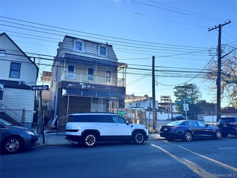 45-24 Burling Street Flushing NY 11355
