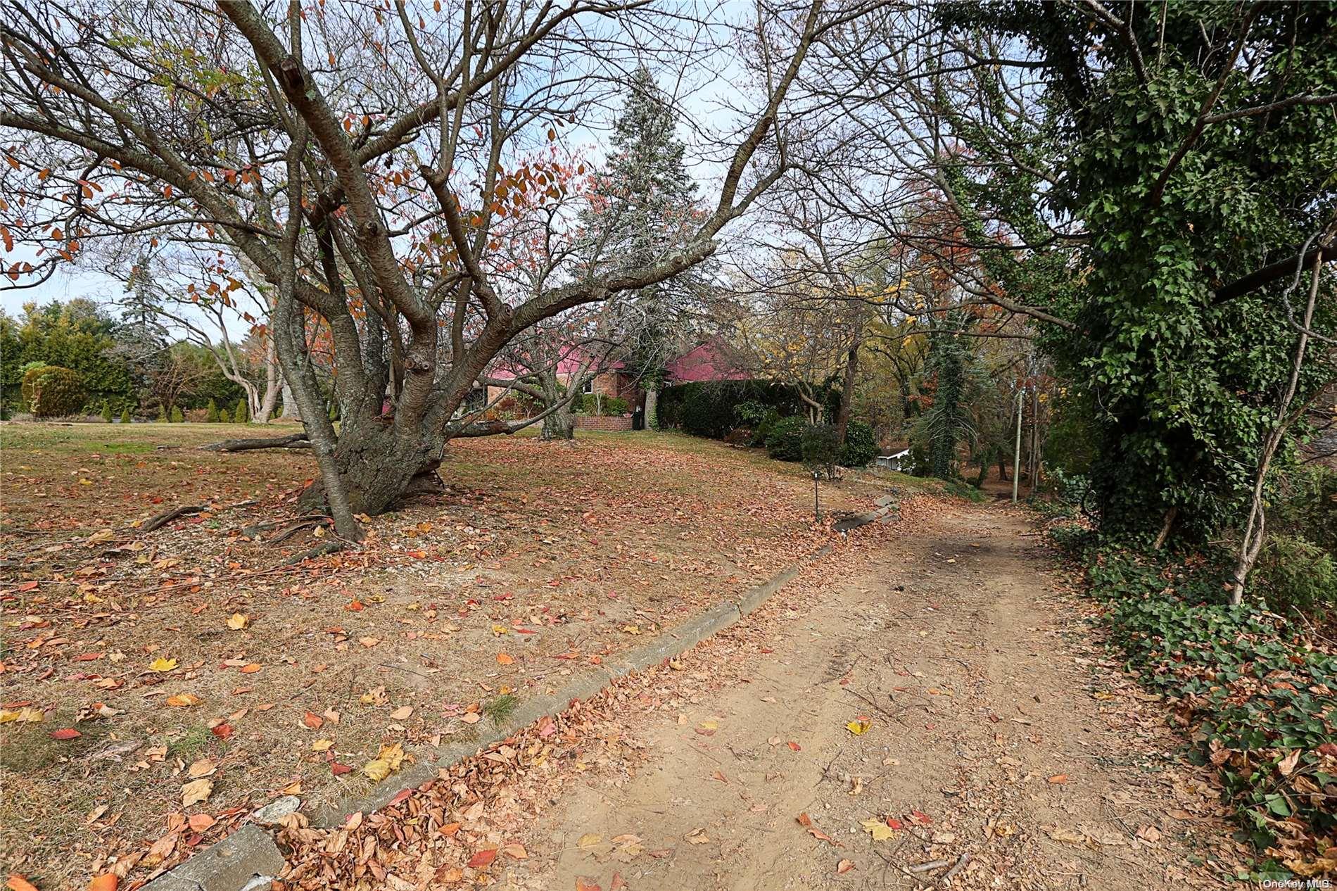 20 Rolling Hill Road