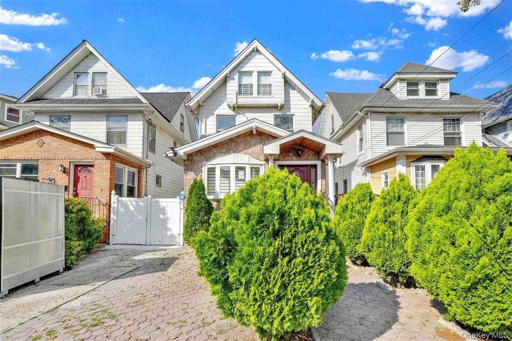 Photo of 86-44 104th Street, Richmond Hill, NY 11418 (MLS # 1049339)