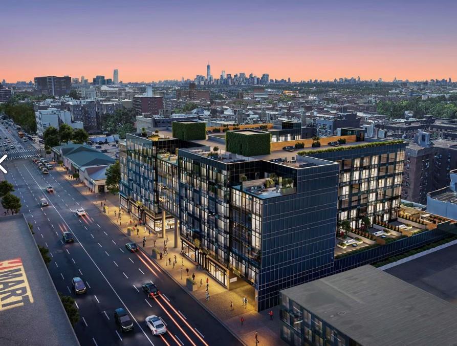 Northern Boulevard 520, Flushing, Queens, NY - 2 Bedrooms  
2 Bathrooms  
5 Rooms - 