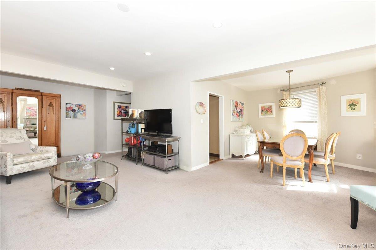 75 S Middle Neck 4-T