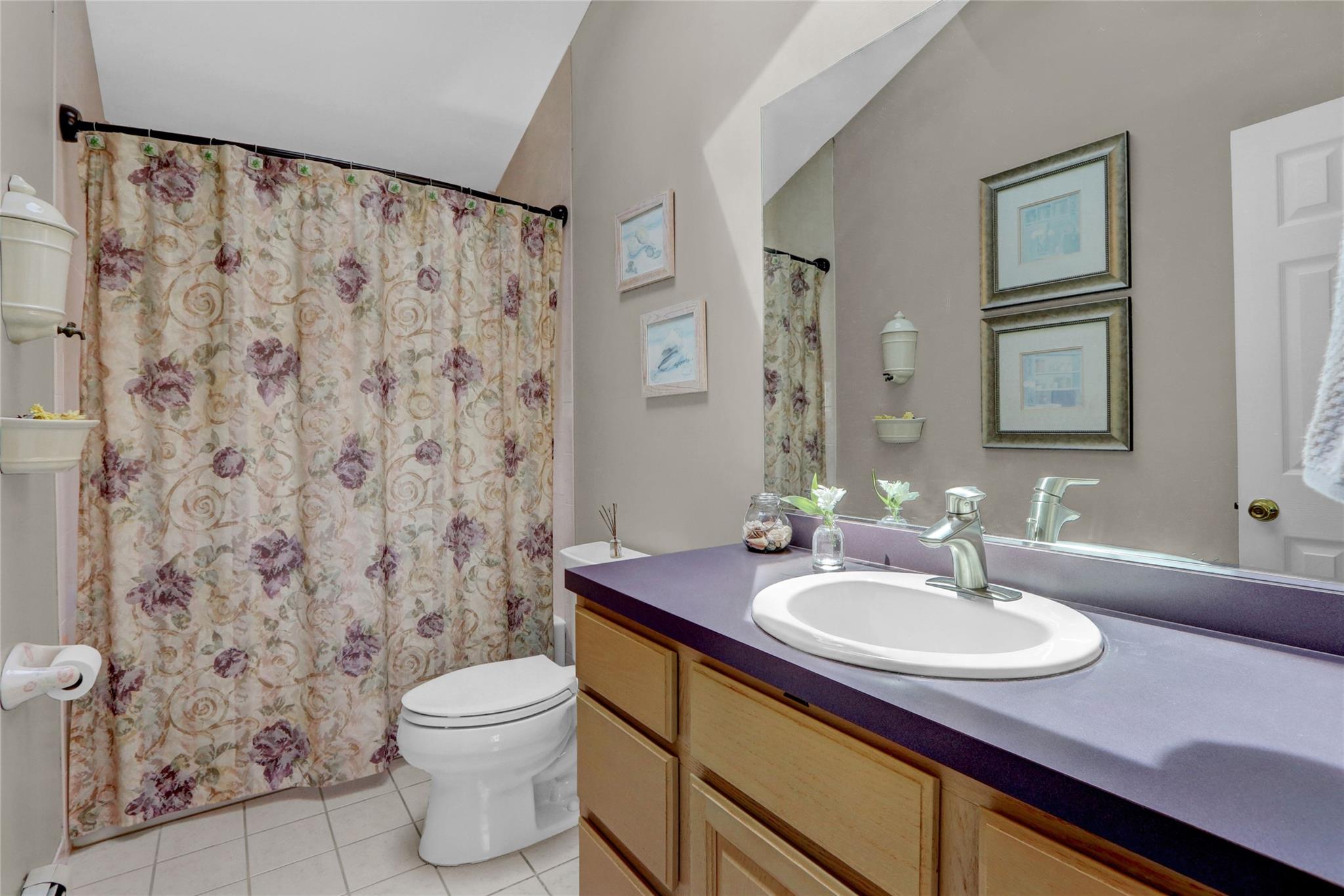 2 Cathedral Court, Middle Island, New York image 25