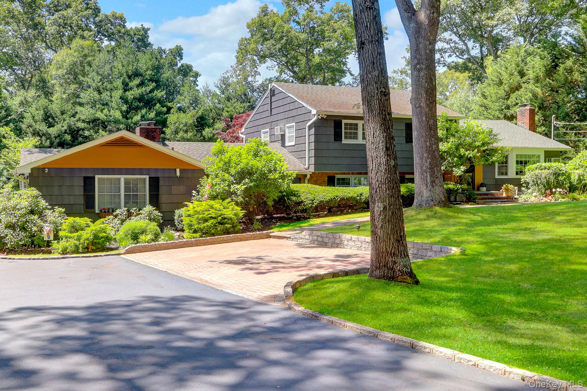 121 Old Field Road