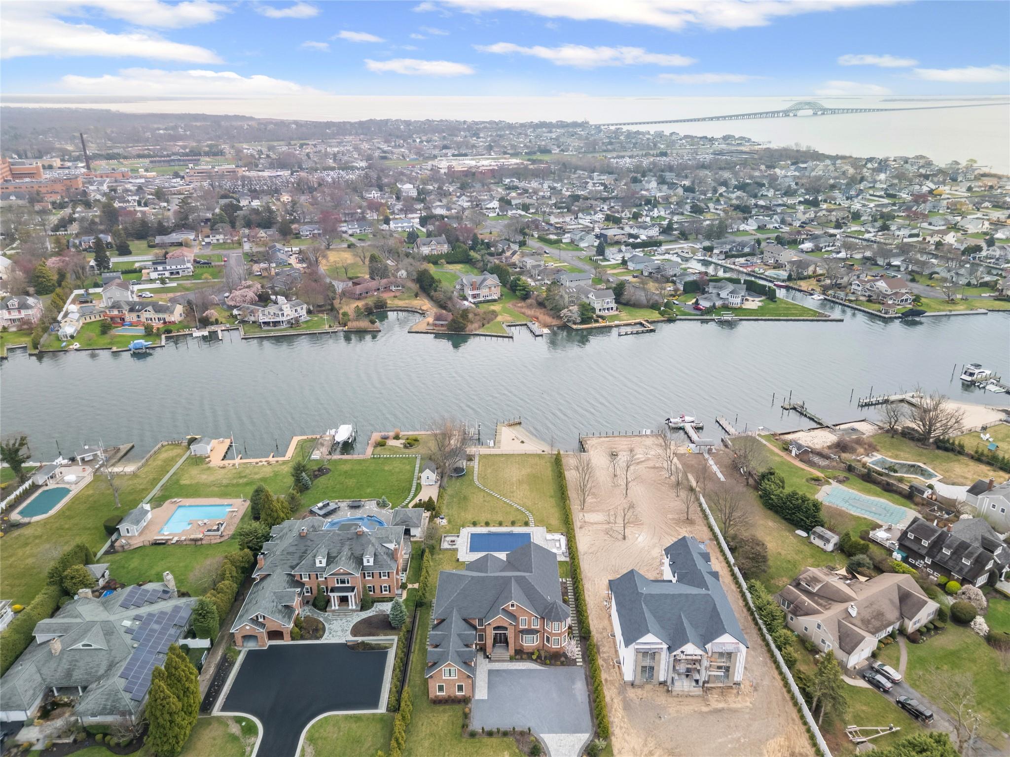 185 Willetts Lane, West Islip, New York image 5