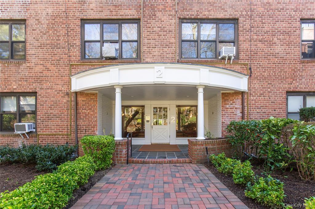 2 Townhouse Place 3N