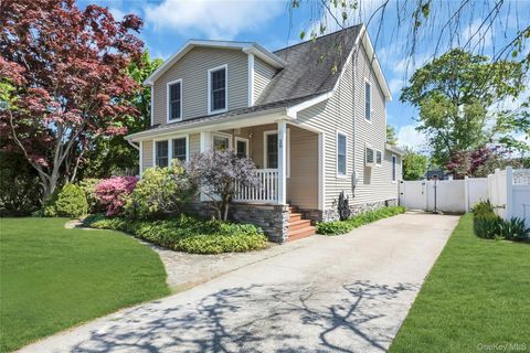 Homes For Sale - 36 Richard Avenue<br/> Islip Terrace, NY 11752
