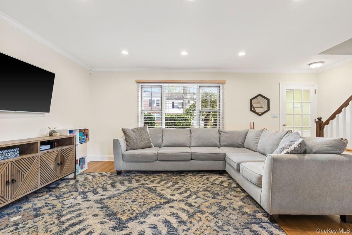 2 Peck Avenue 22B